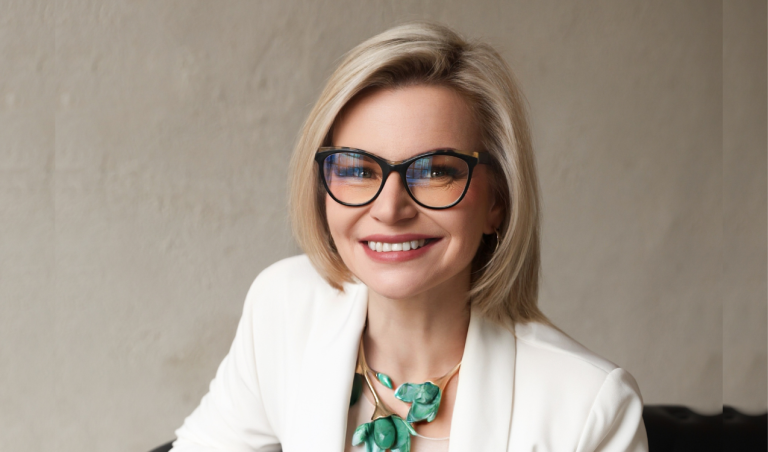 Agnieszka Gałązka w cyklu wywiadów “Kobiety z Mocą”